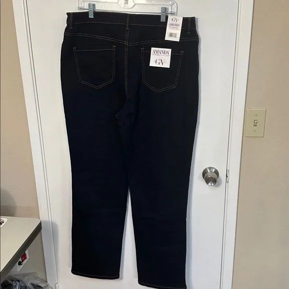 NWT Size 18, Gloria Vanderbilt Blue Jeans - Picture 3 of 9